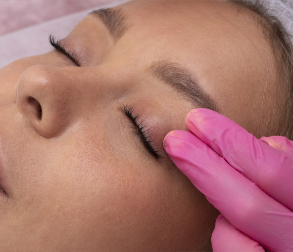 Permanent Make-up, Waxing, Microblading, Augenbrauen, Wipmern, Lidstrich, Lippen, Haare, Narben, Gesicht, dauerhaften kosmetischen Tätowierungen